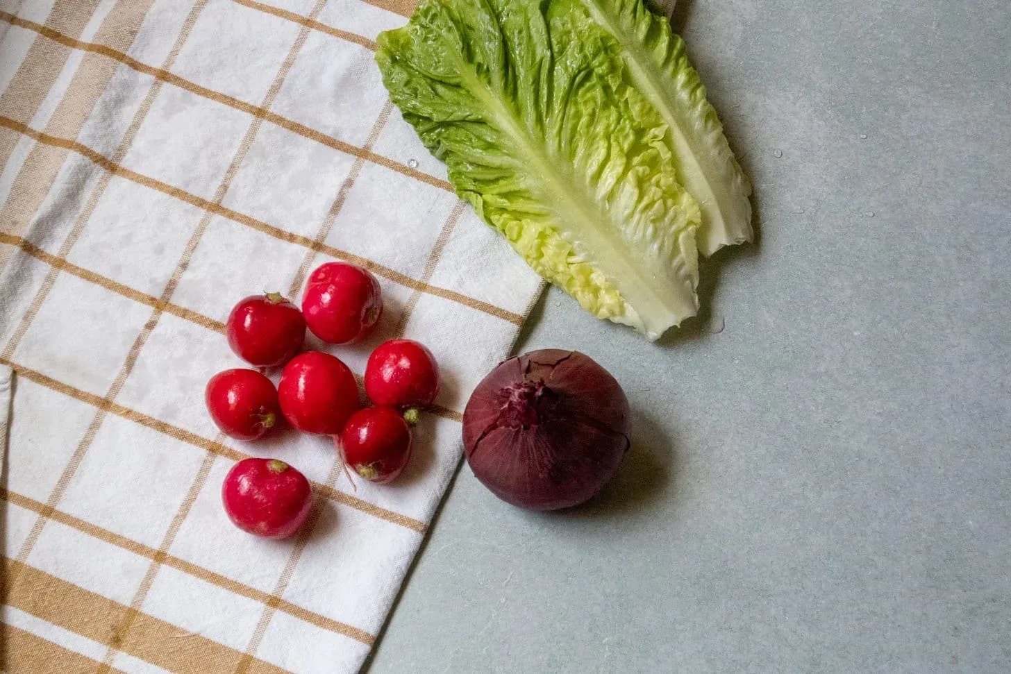 Ensalada de garbanzos crujientes 🥗